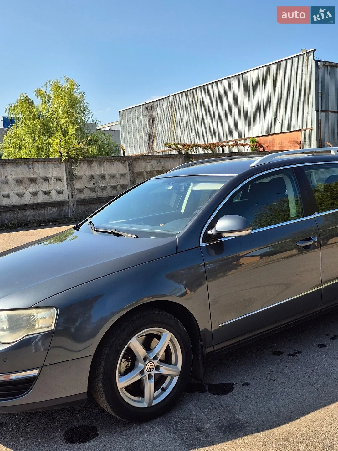 2010 Volkswagen Passat - мініатюра 7