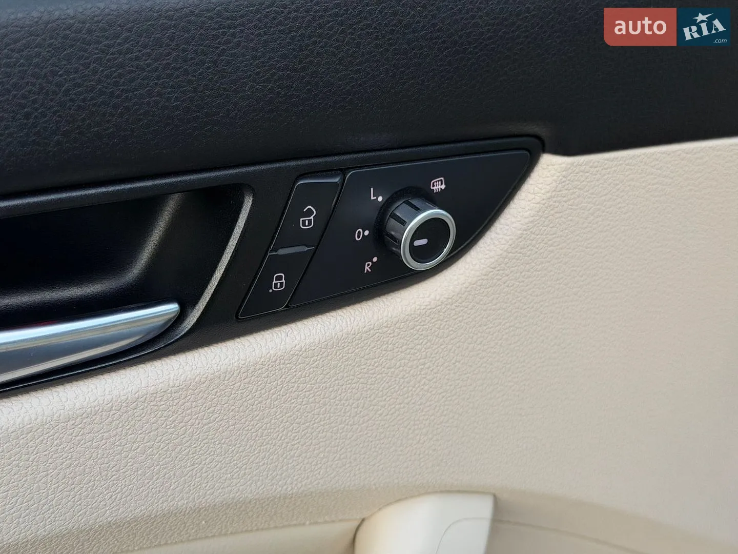 2014 Volkswagen Passat - мініатюра 21