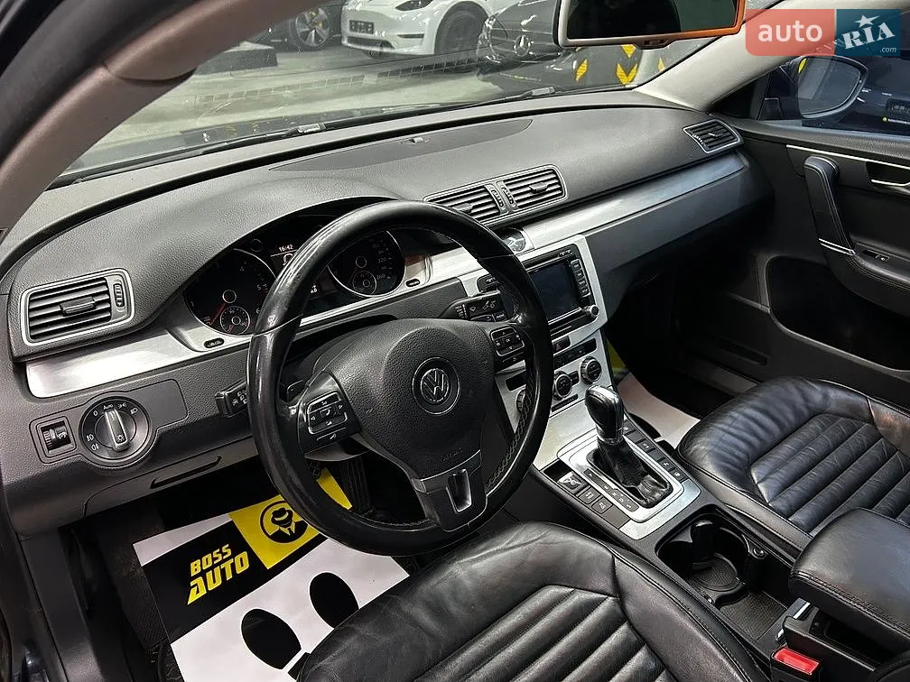2012 Volkswagen Passat - мініатюра 10