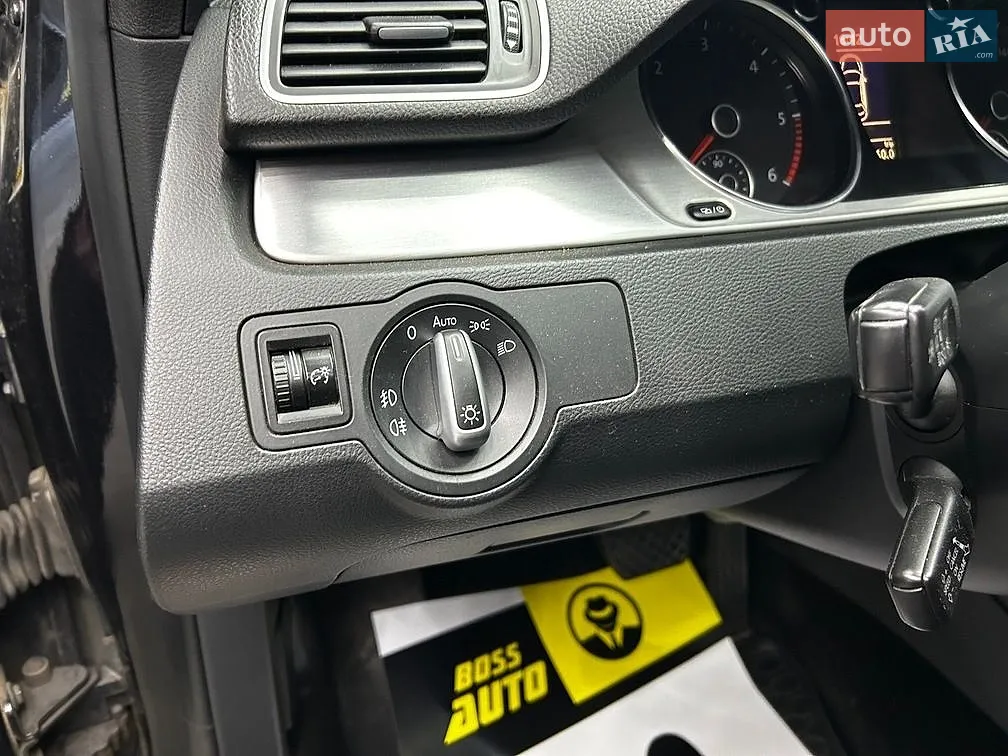 2012 Volkswagen Passat - мініатюра 12