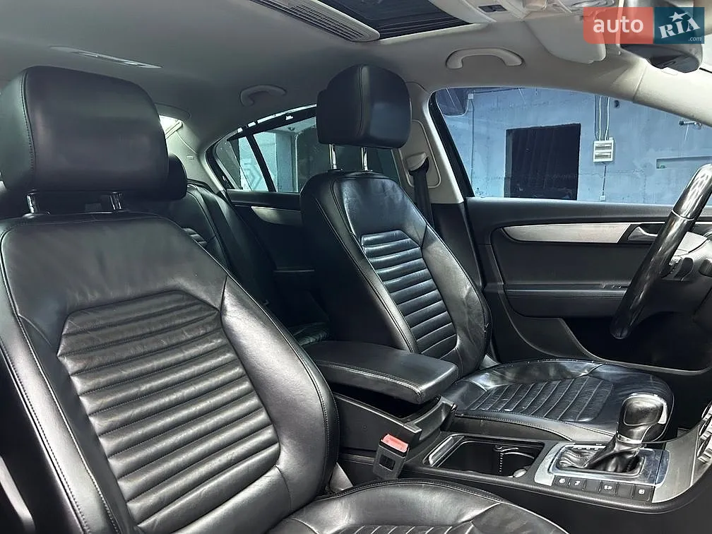 2012 Volkswagen Passat - мініатюра 25