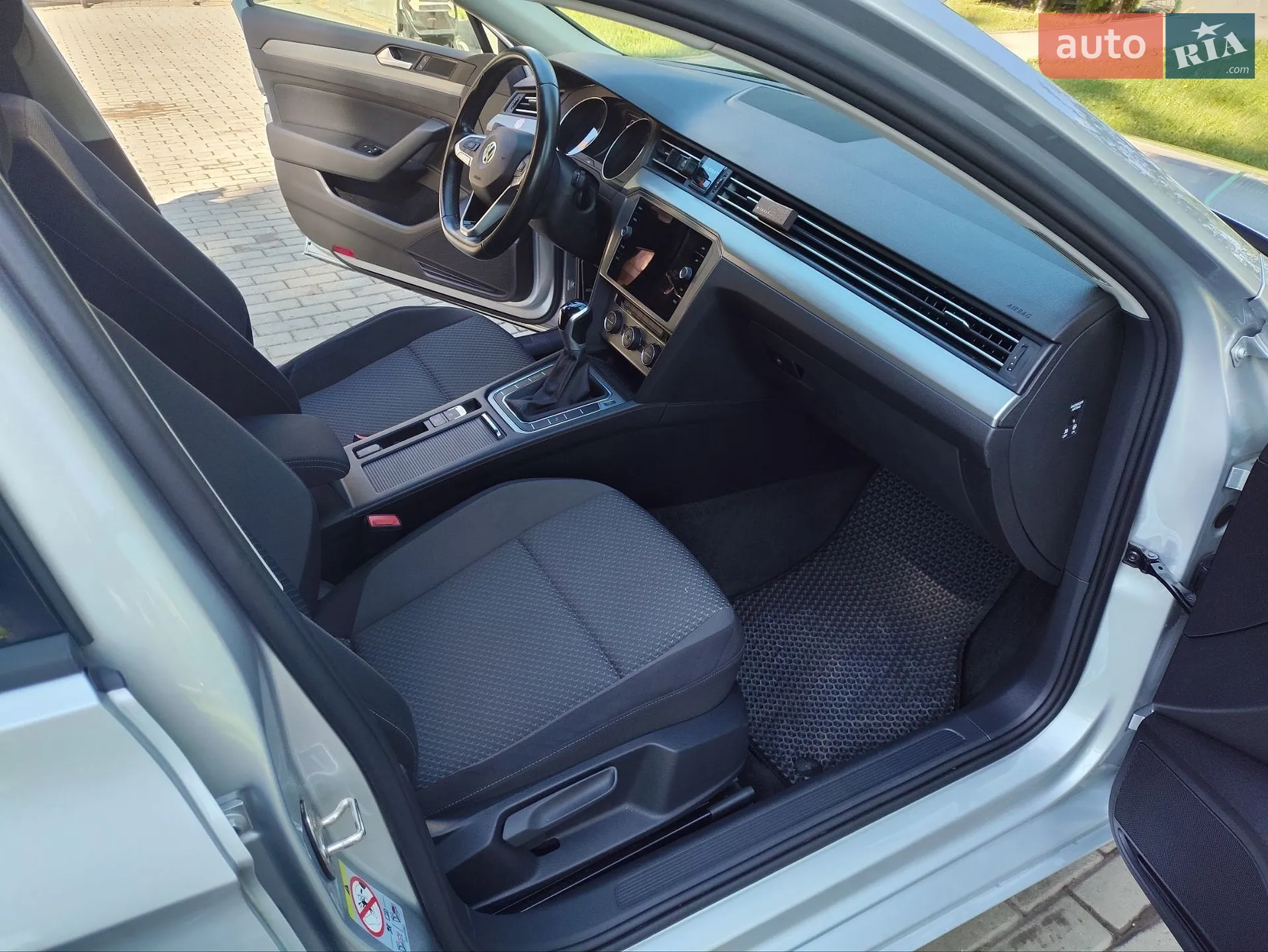 2020 Volkswagen Passat - мініатюра 13