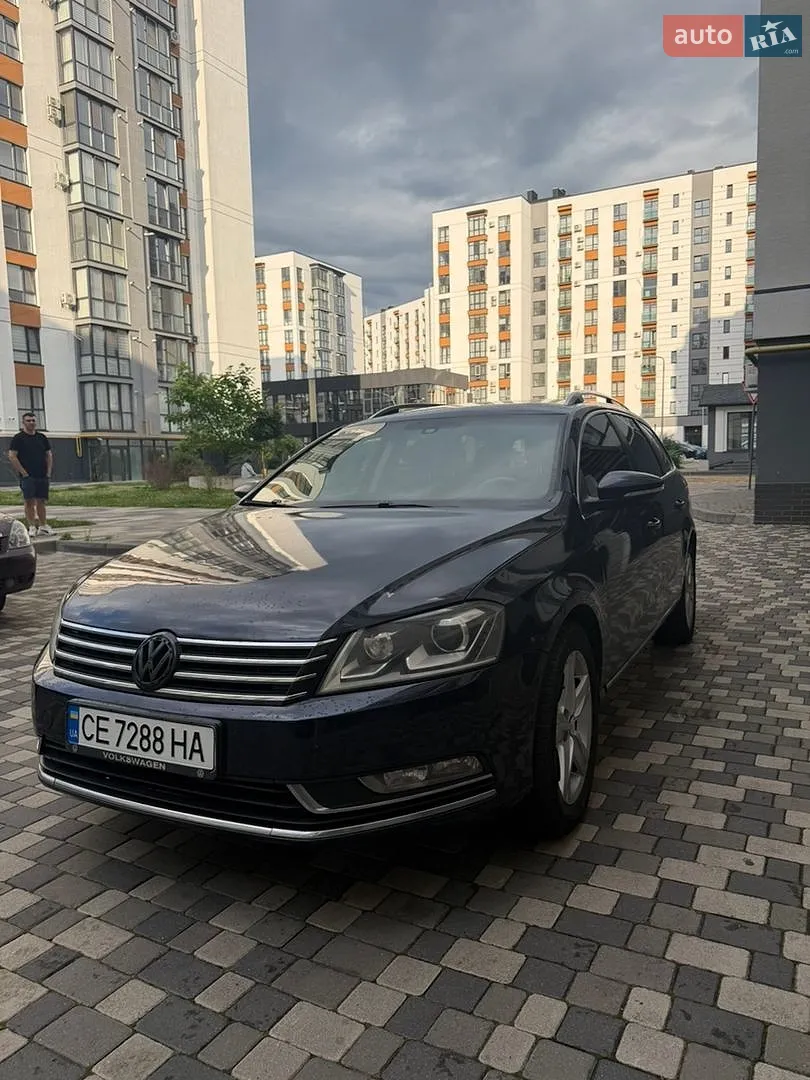 2011 Volkswagen Passat - фото 1
