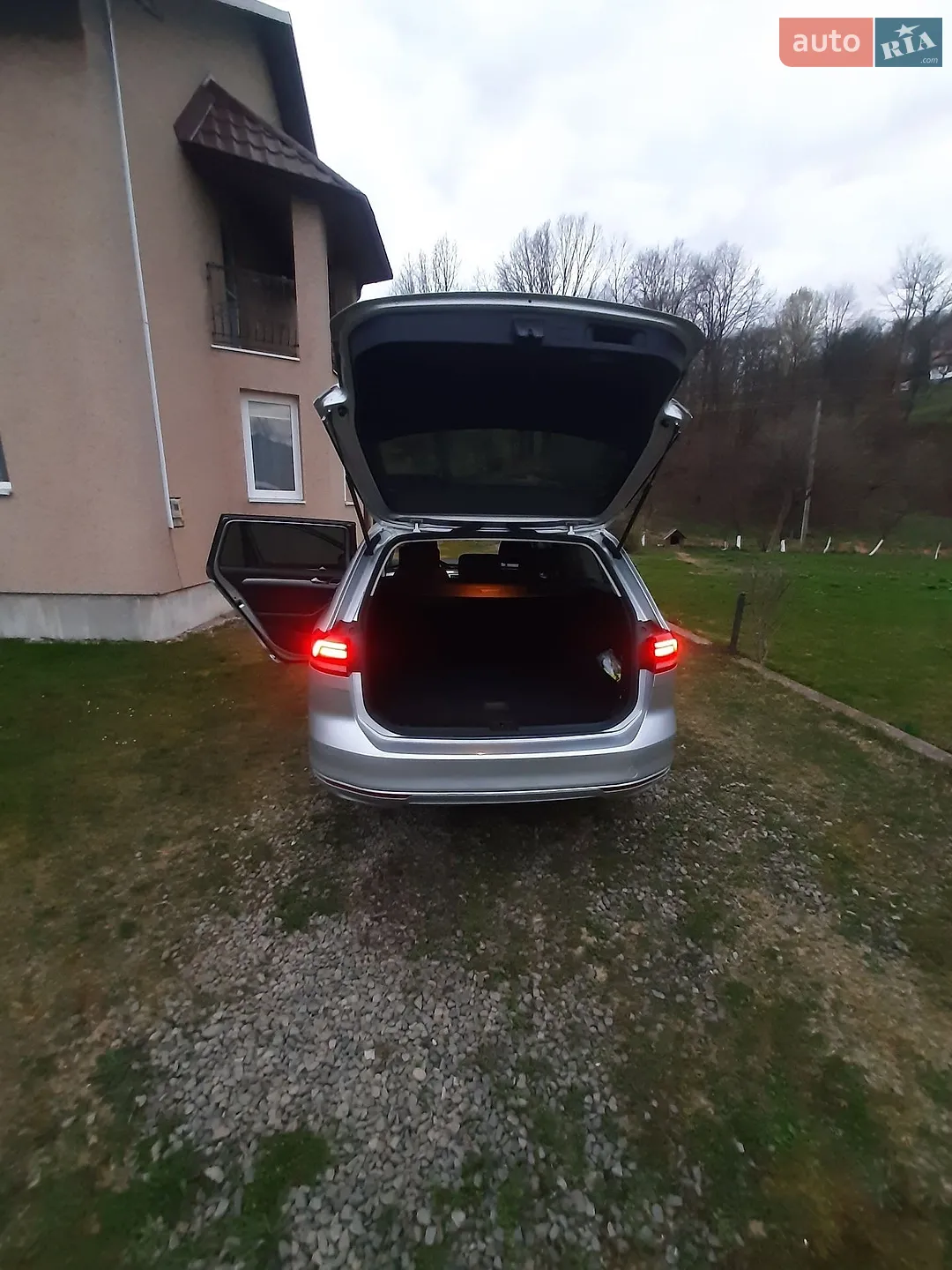 2016 Volkswagen Passat - мініатюра 2