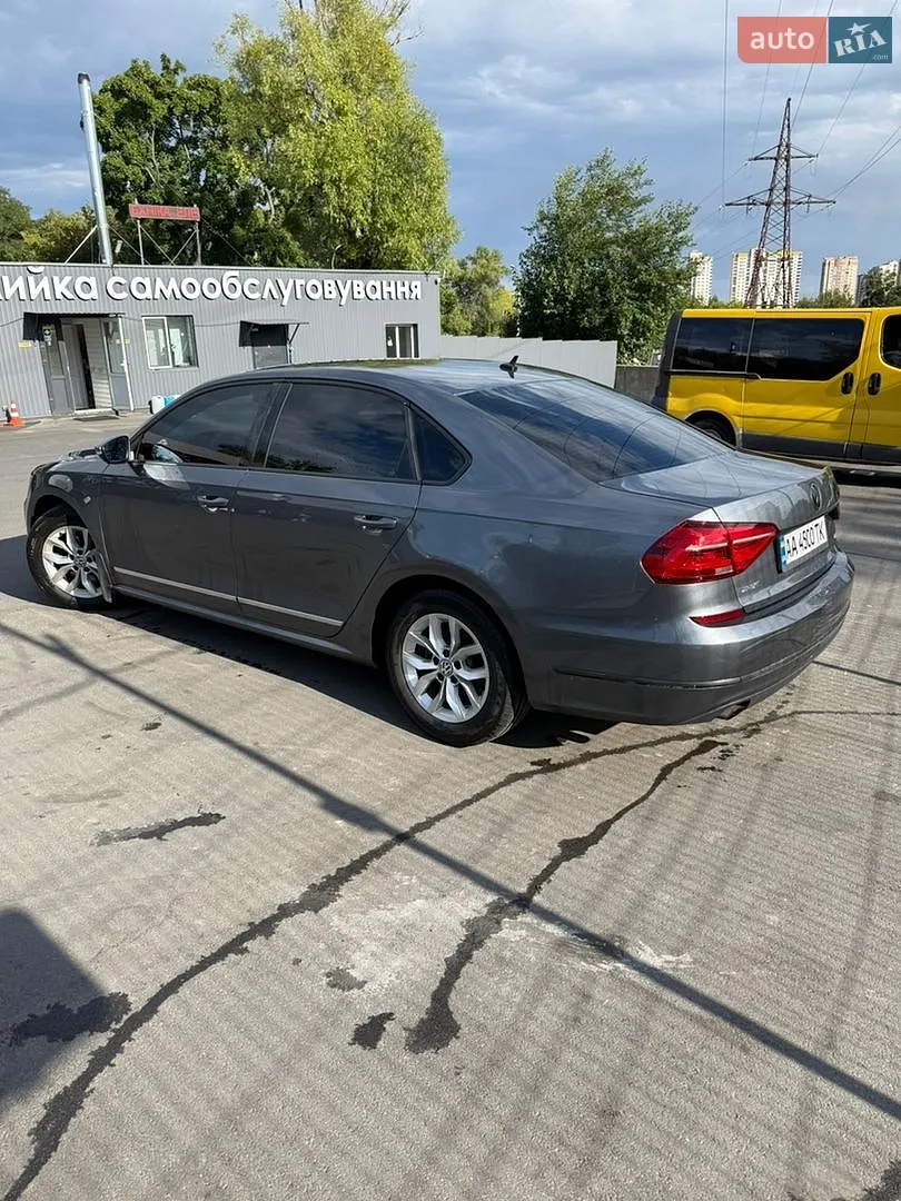 2016 Volkswagen Passat - мініатюра 4
