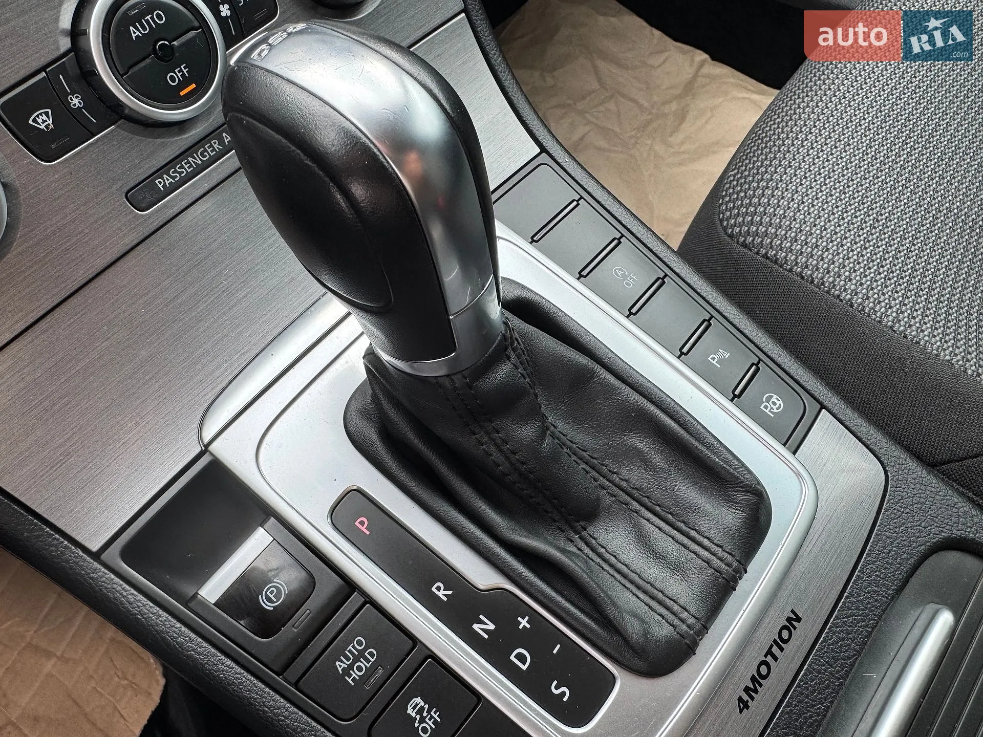 2014 Volkswagen Passat - мініатюра 17