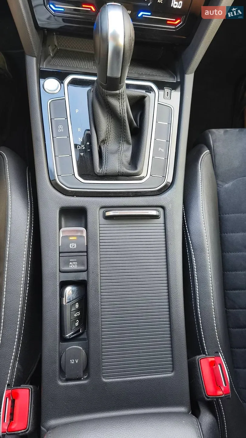 2020 Volkswagen Passat - мініатюра 22