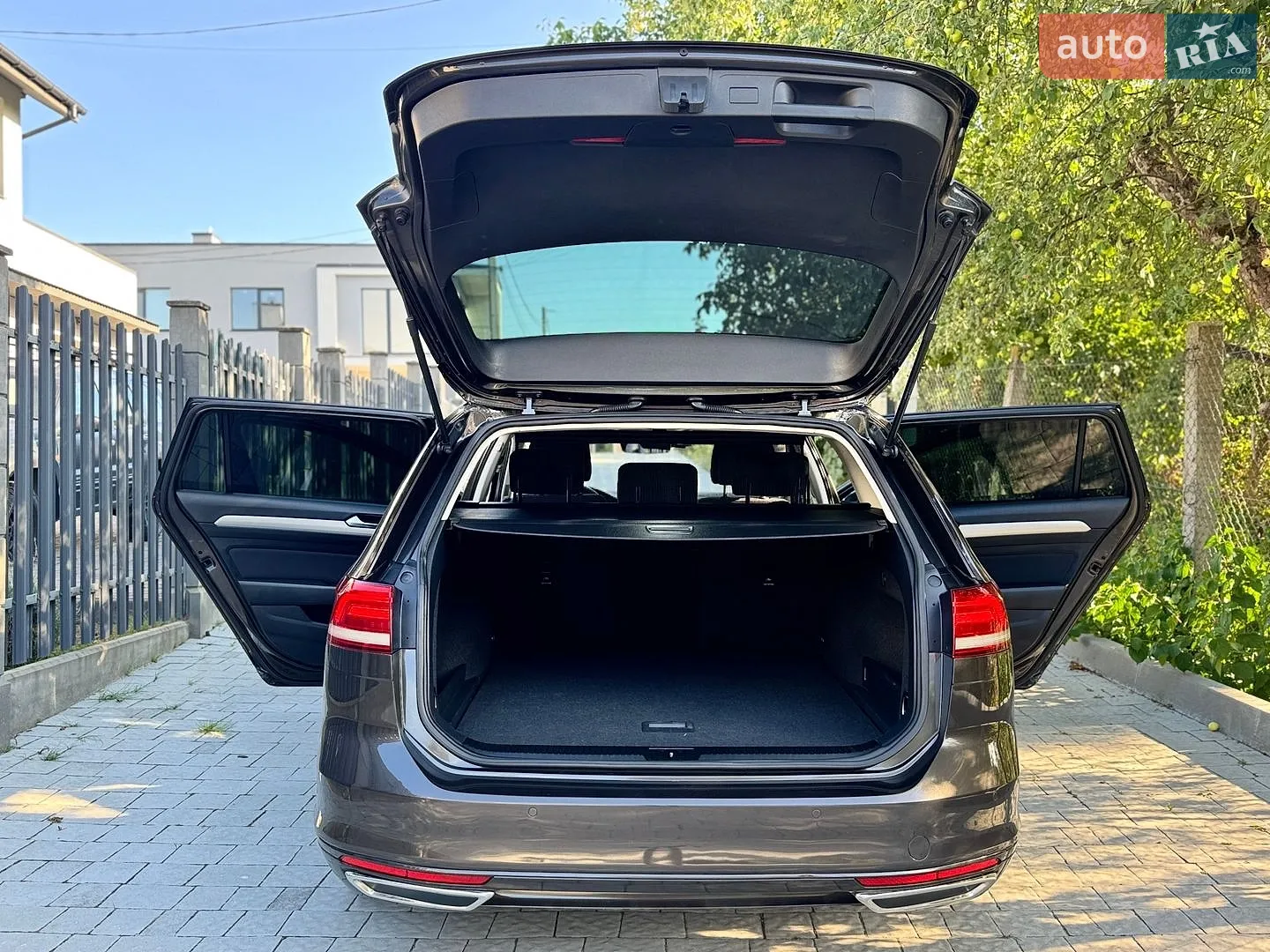 2016 Volkswagen Passat - мініатюра 36