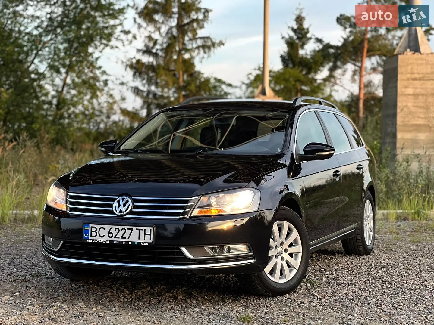 2011 Volkswagen Passat - мініатюра 2