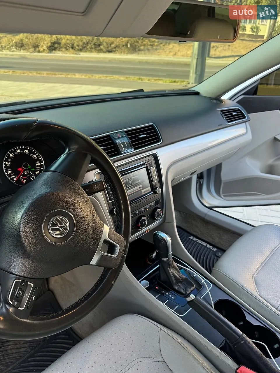 2015 Volkswagen Passat - мініатюра 11