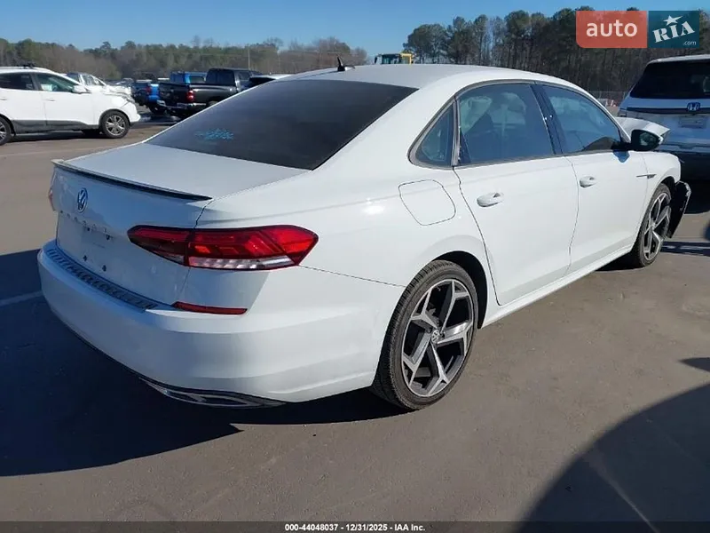 Volkswagen Passat 2021