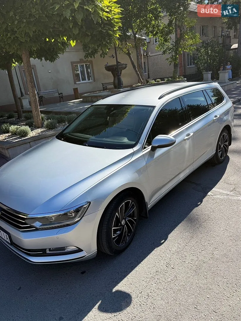 2018 Volkswagen Passat - мініатюра 8