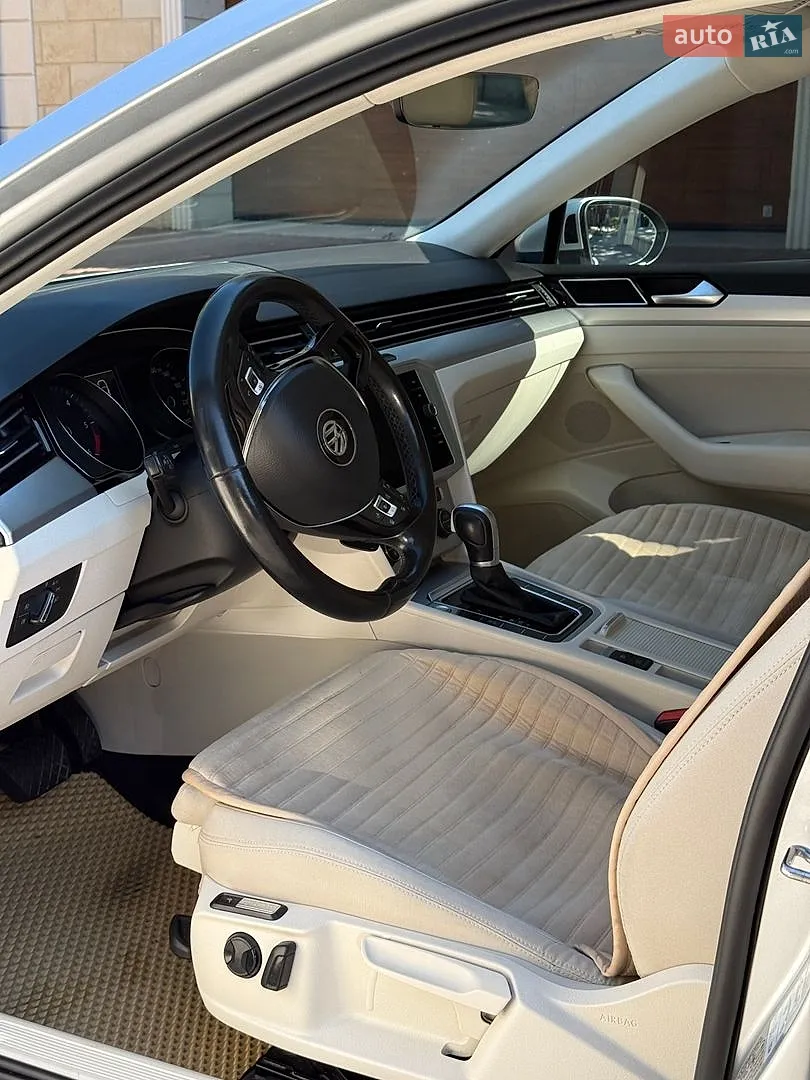 2018 Volkswagen Passat - мініатюра 40