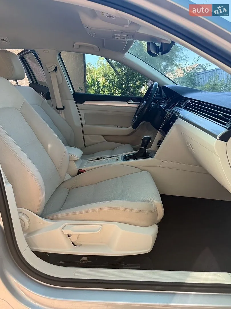 2018 Volkswagen Passat - мініатюра 45