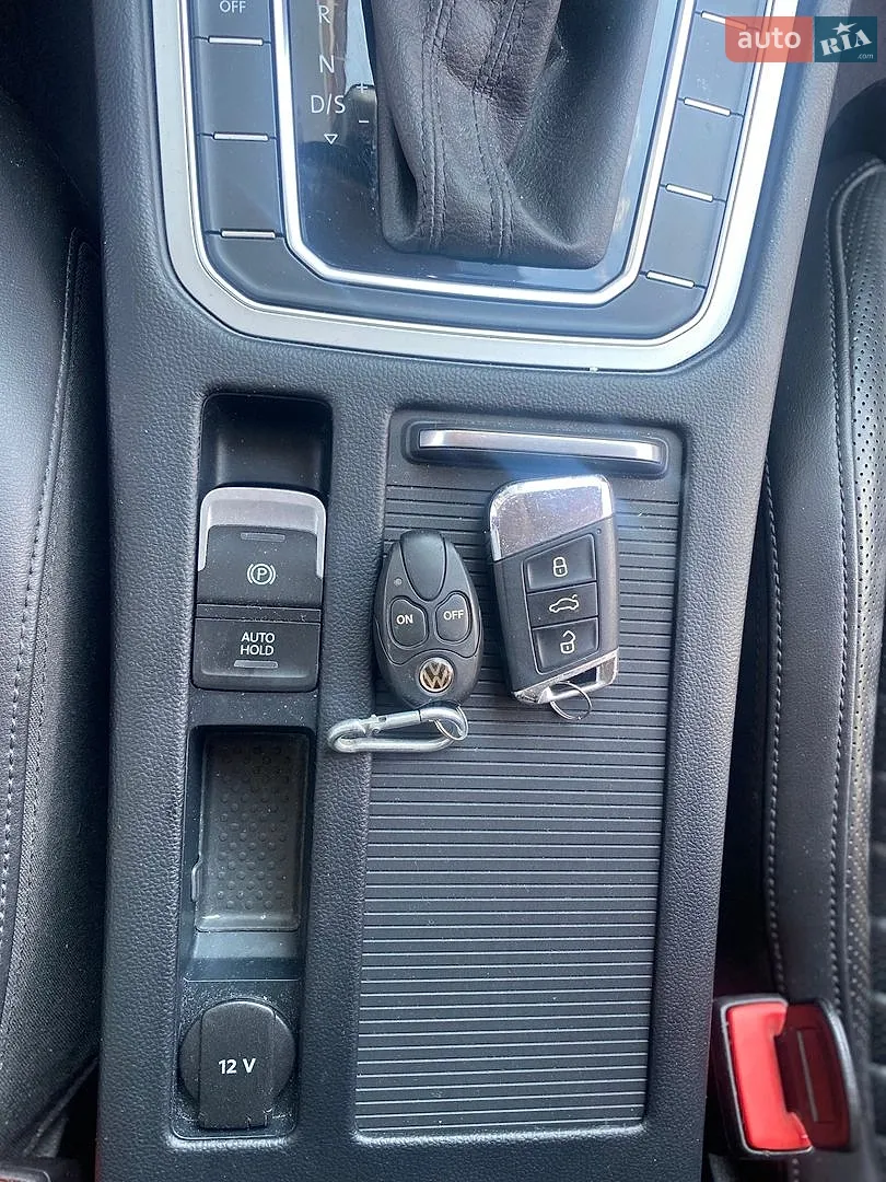 2015 Volkswagen Passat - мініатюра 18