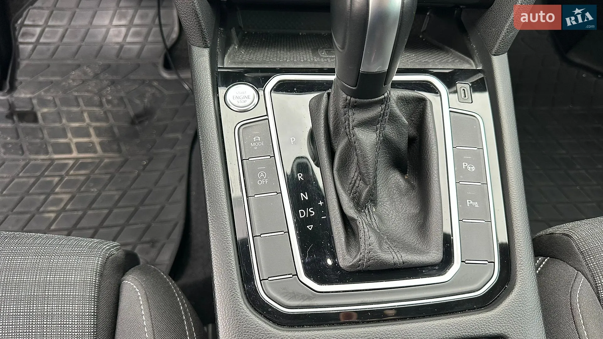 2019 Volkswagen Passat - мініатюра 15