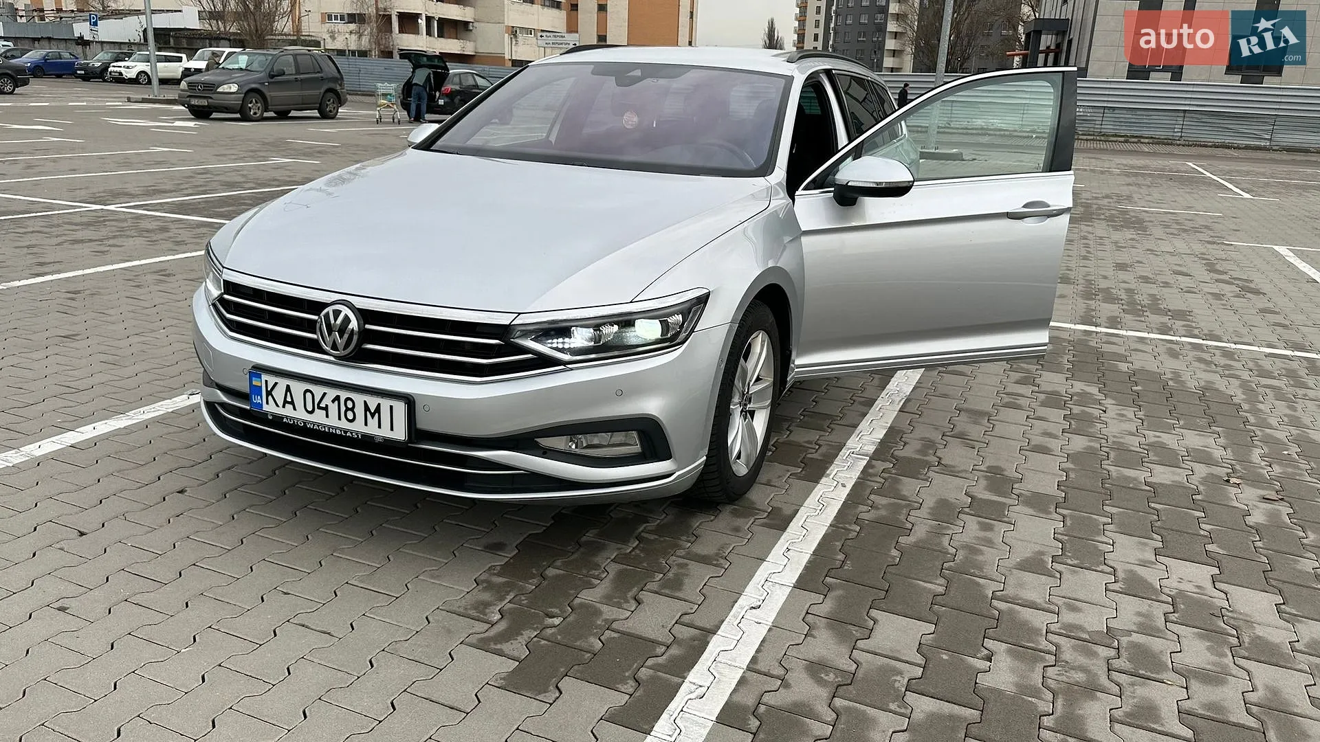 2019 Volkswagen Passat - мініатюра 4