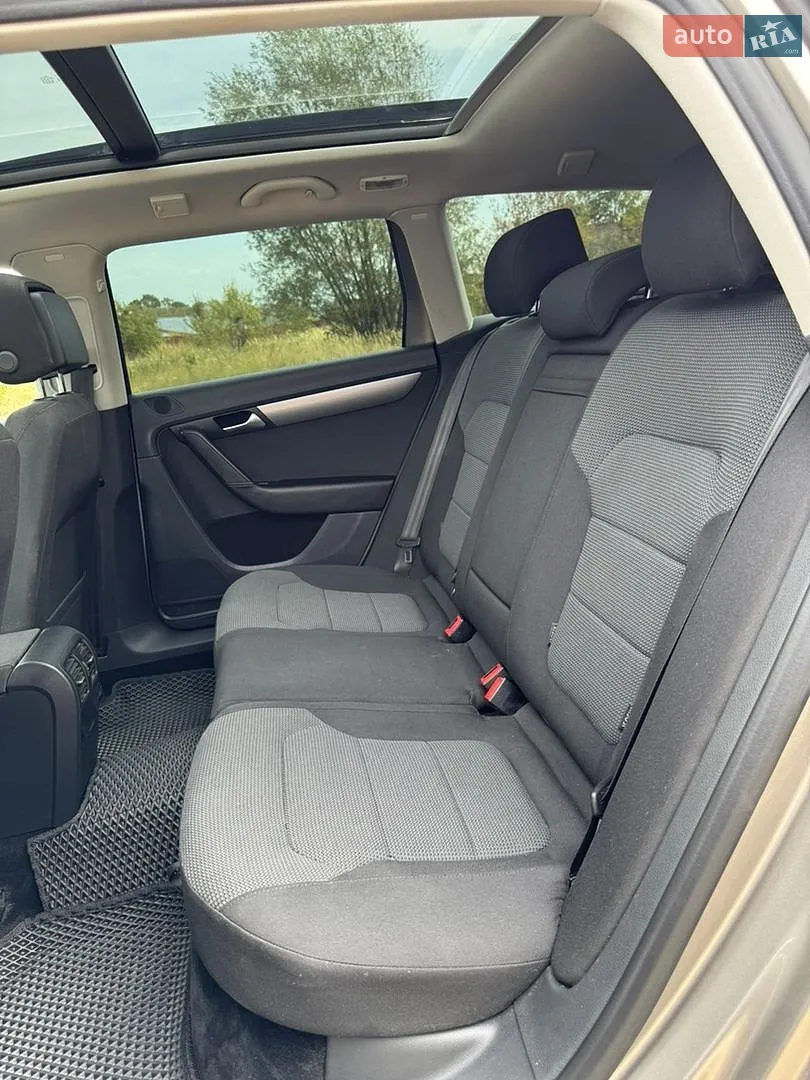 2013 Volkswagen Passat - мініатюра 21