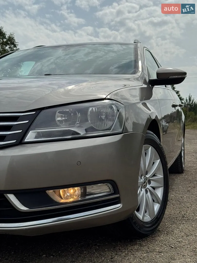 2013 Volkswagen Passat - мініатюра 25