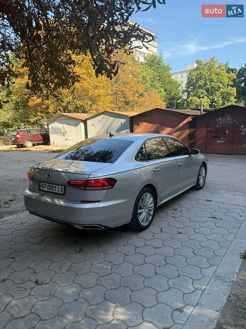 2019 Volkswagen Passat - мініатюра 4