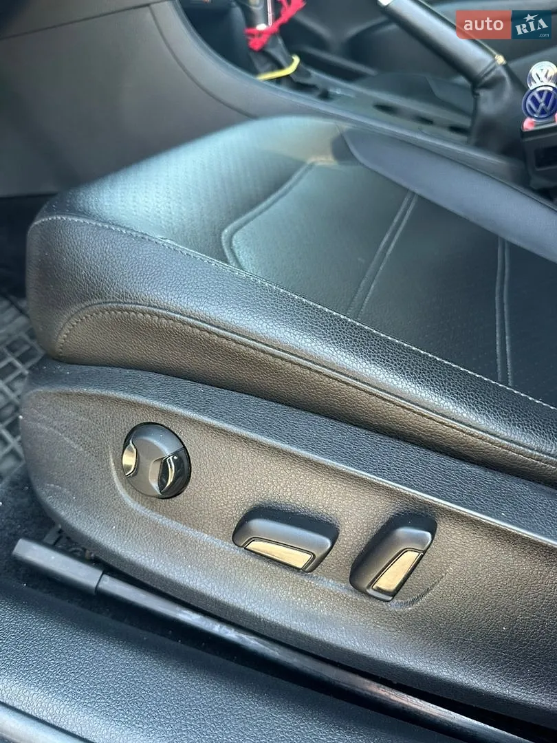 2016 Volkswagen Passat - мініатюра 11