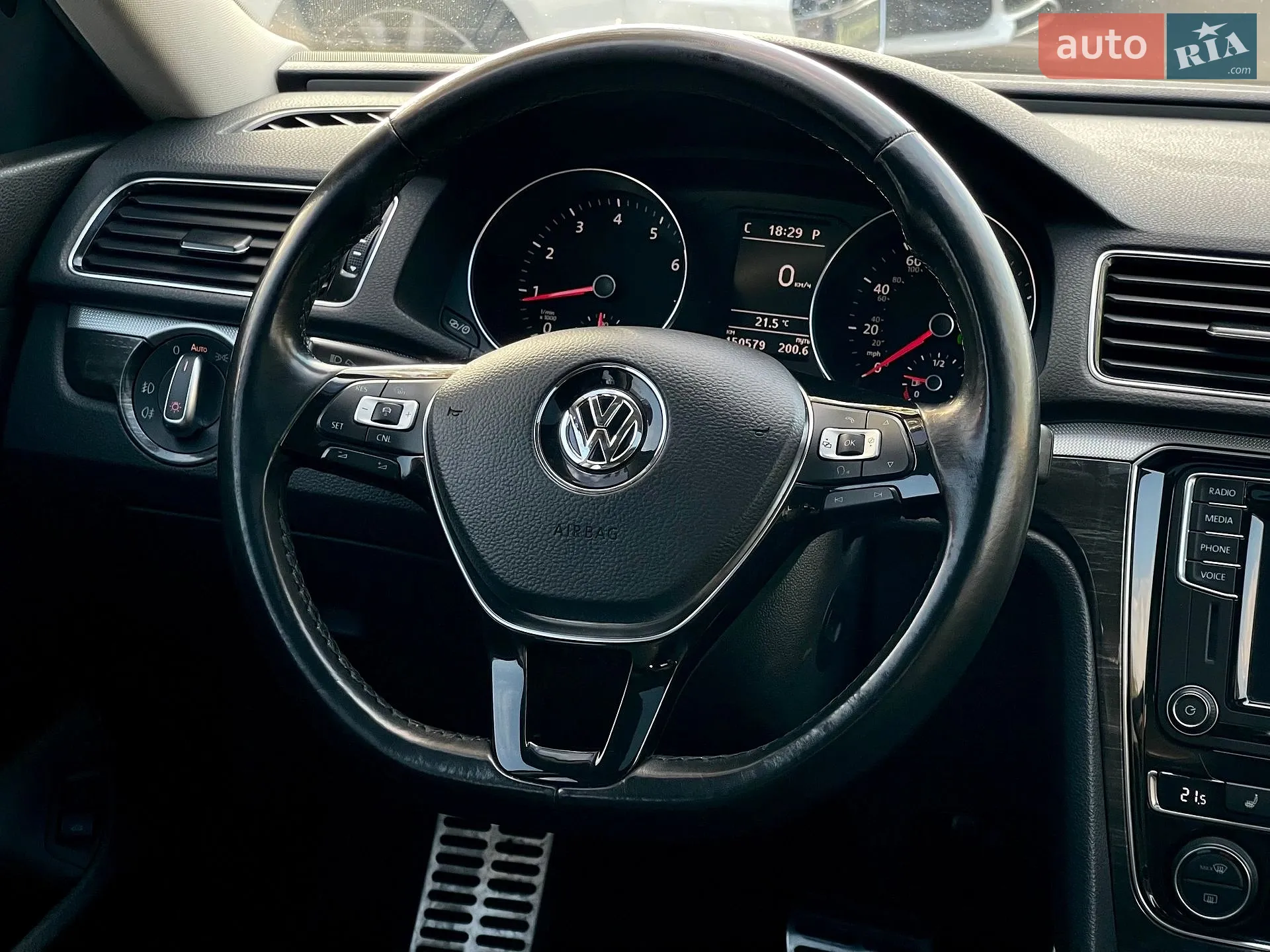 2018 Volkswagen Passat - мініатюра 30