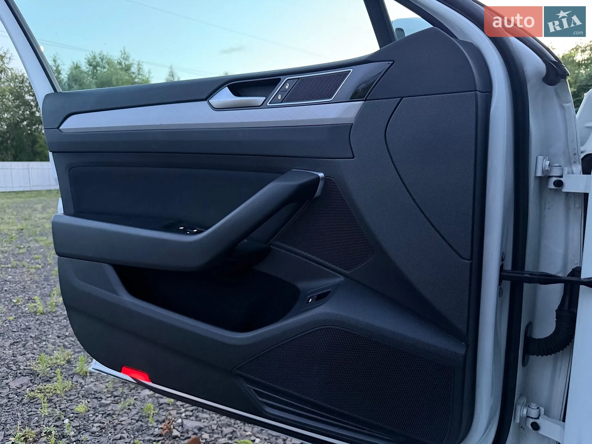 2020 Volkswagen Passat - мініатюра 21
