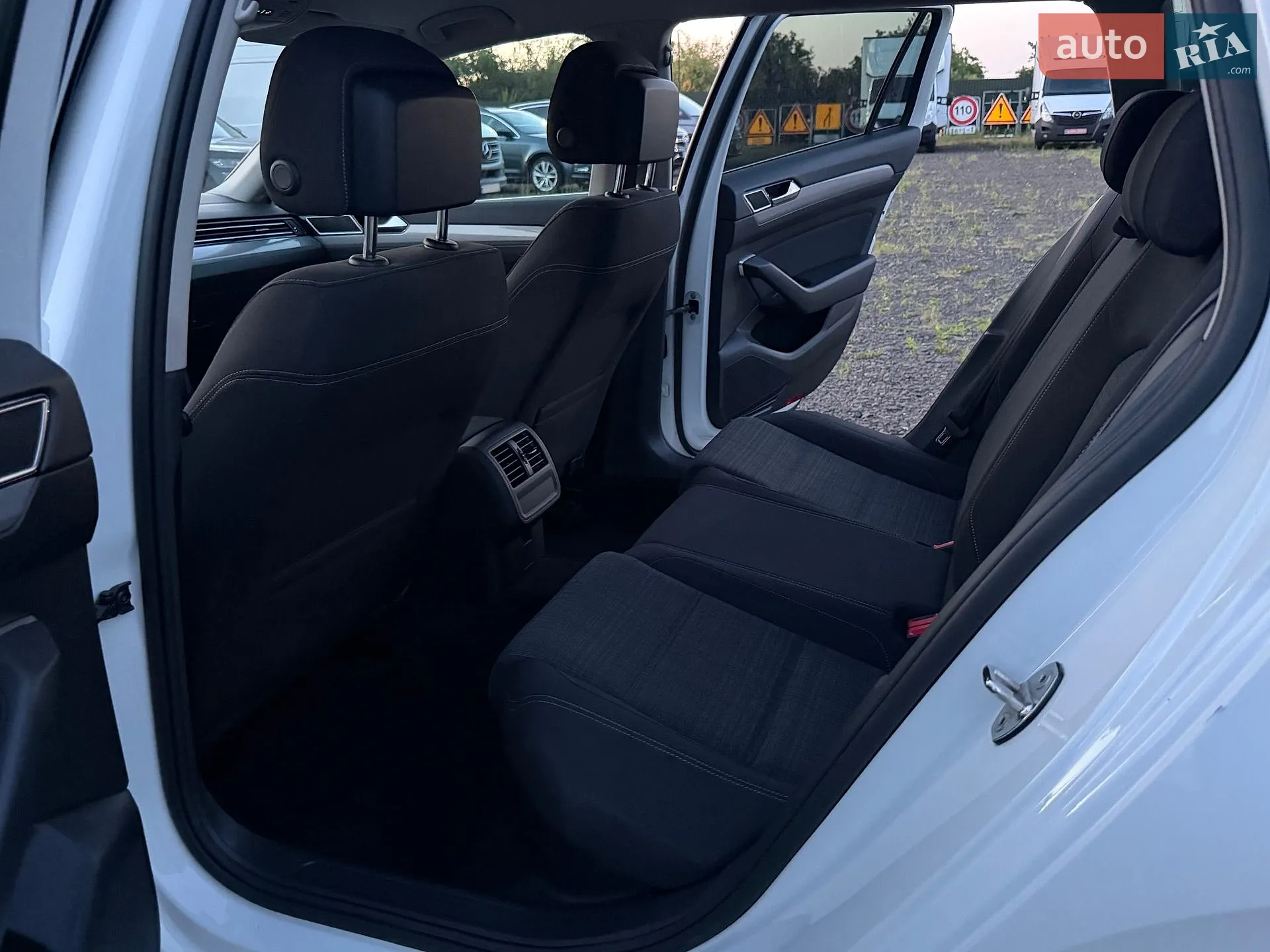 2020 Volkswagen Passat - мініатюра 36