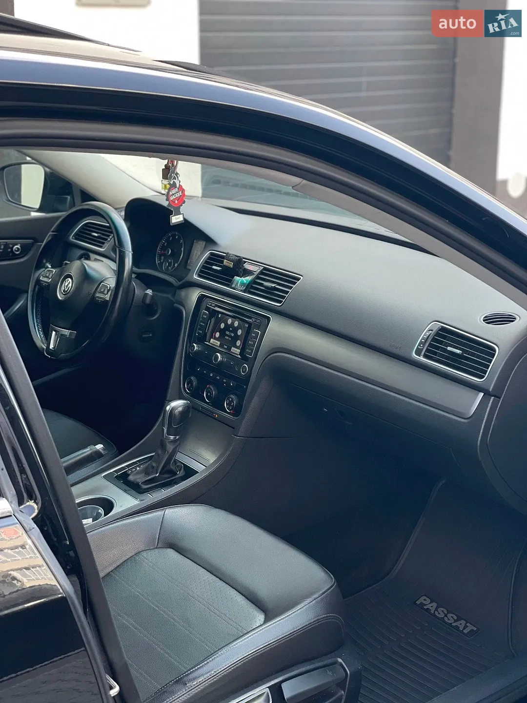 2014 Volkswagen Passat - мініатюра 9