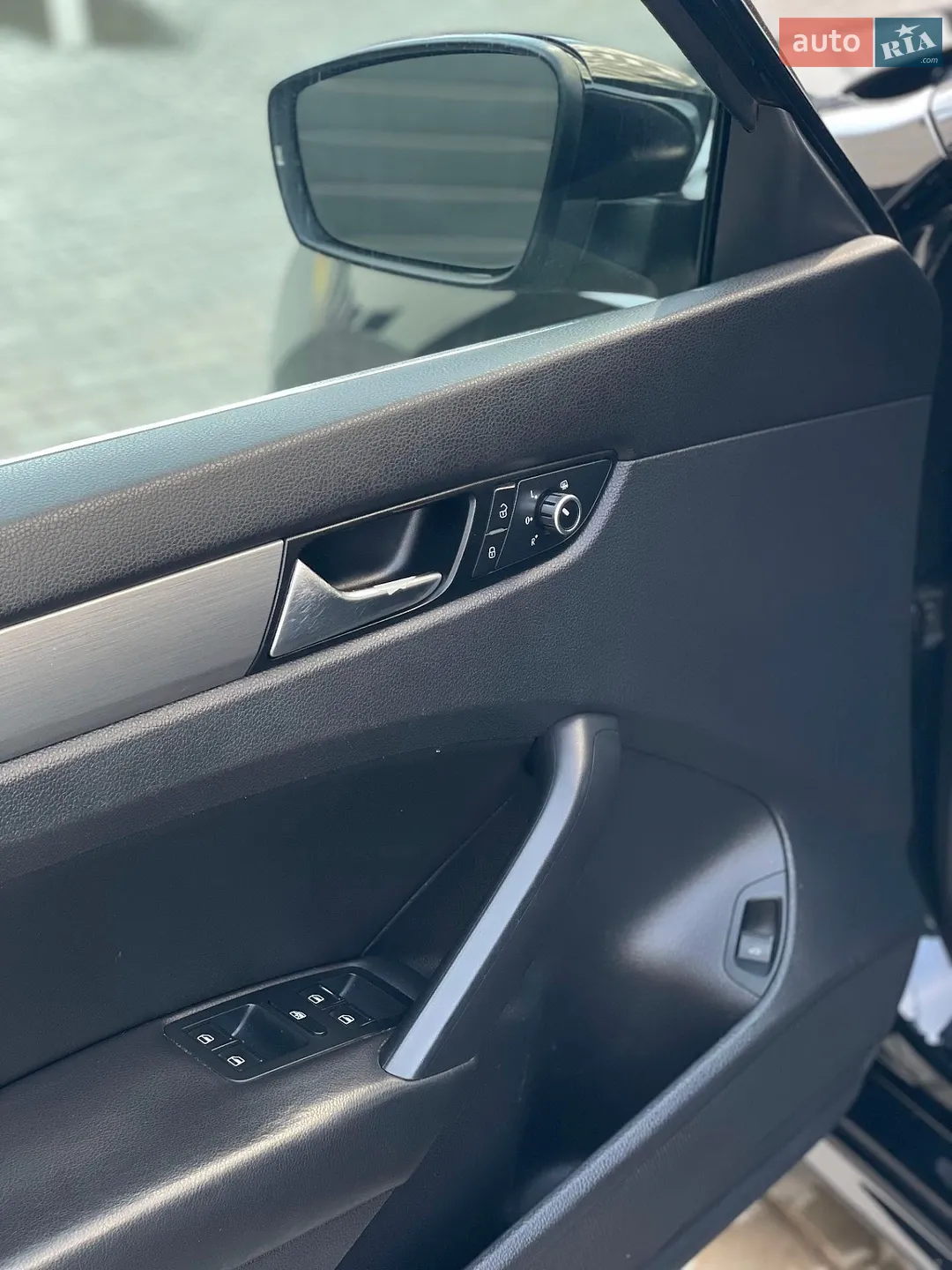2014 Volkswagen Passat - мініатюра 32