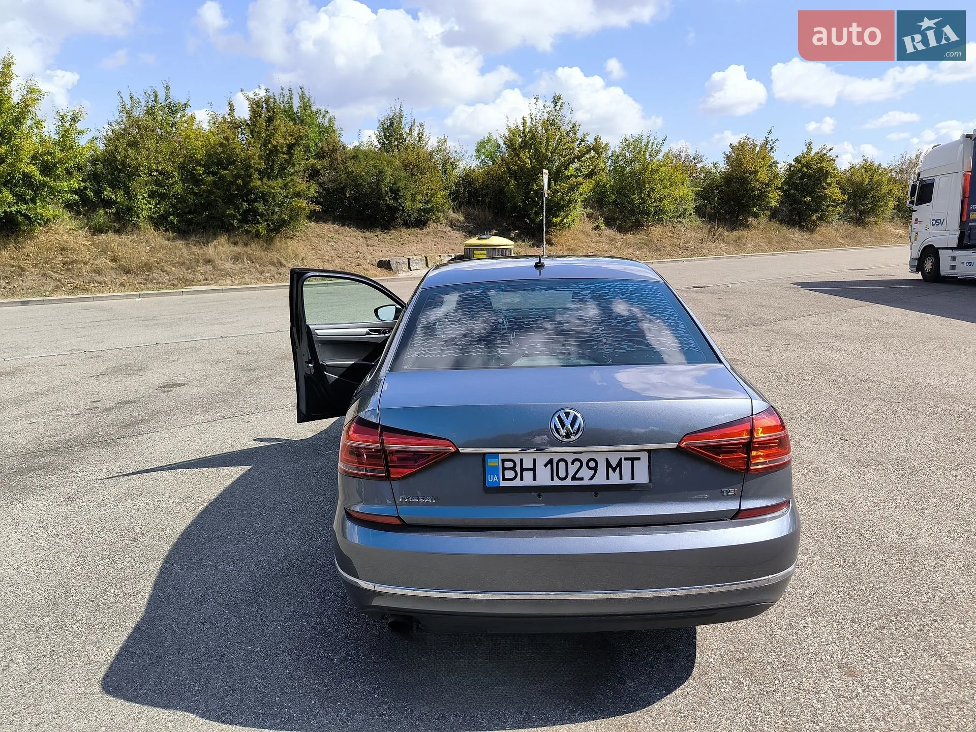 2016 Volkswagen Passat - мініатюра 3