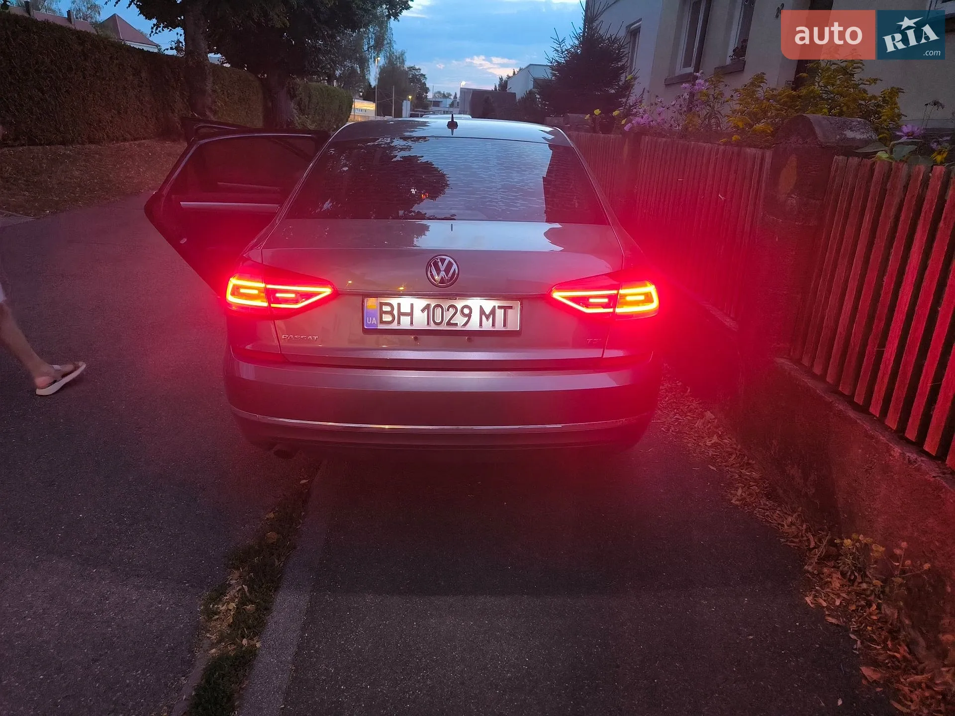2016 Volkswagen Passat - мініатюра 4