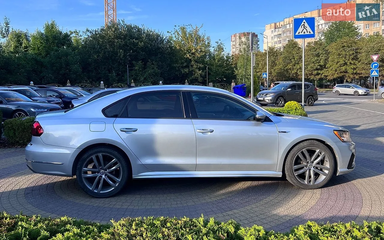 2018 Volkswagen Passat - мініатюра 8