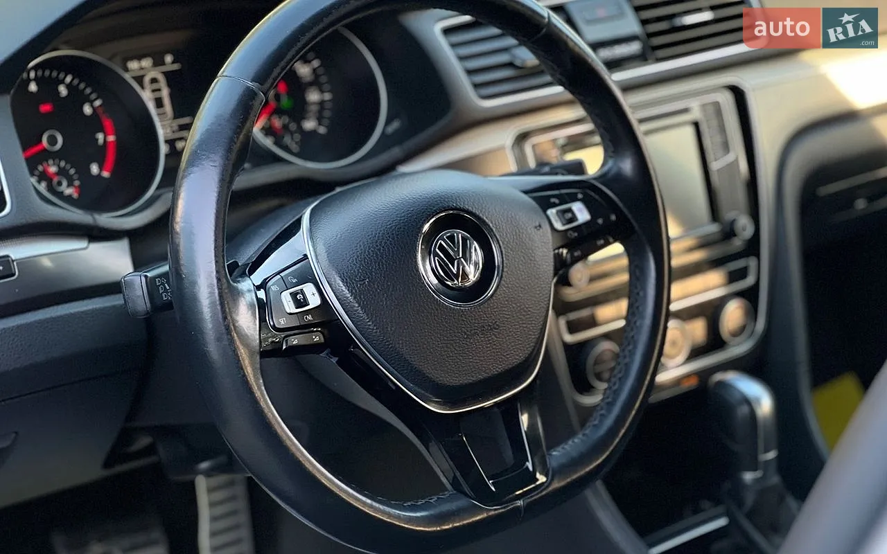 2018 Volkswagen Passat - мініатюра 10