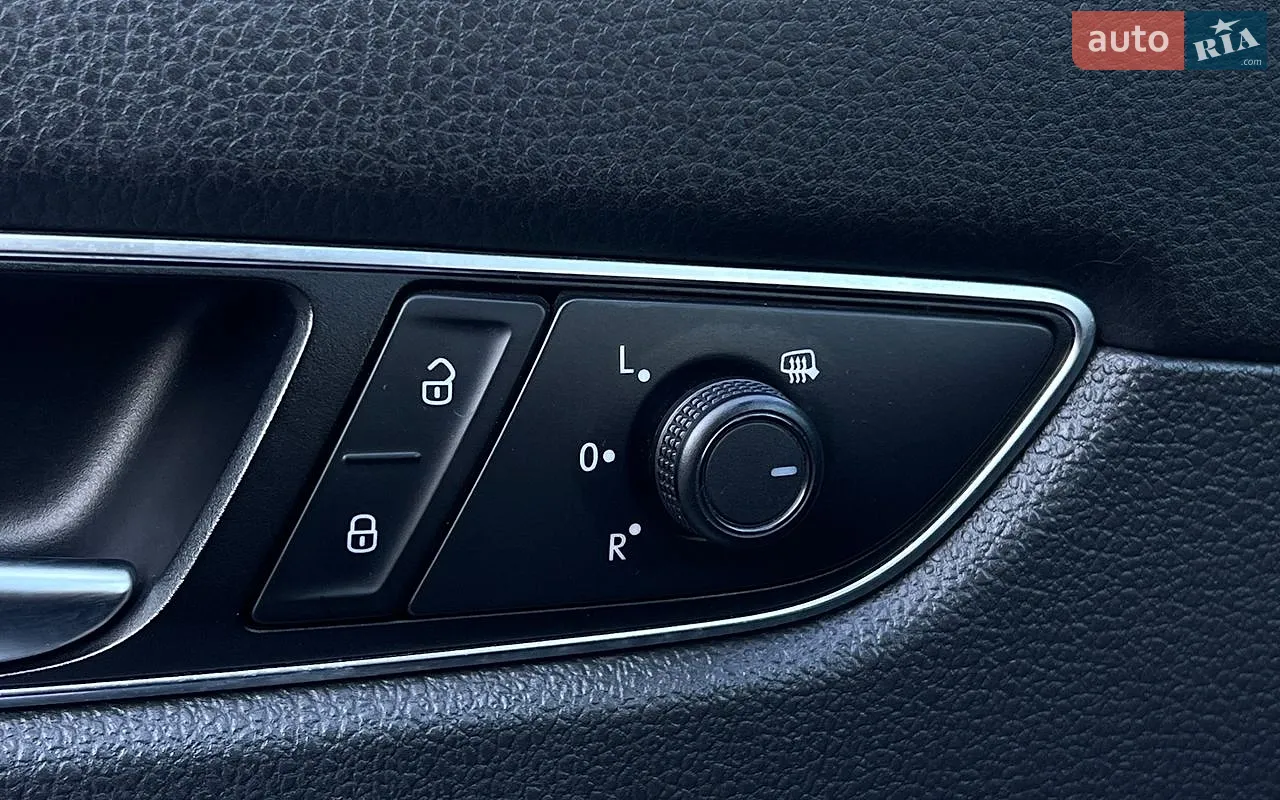 2018 Volkswagen Passat - мініатюра 21