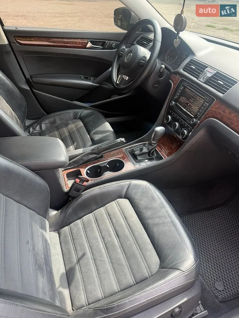 2013 Volkswagen Passat - мініатюра 5