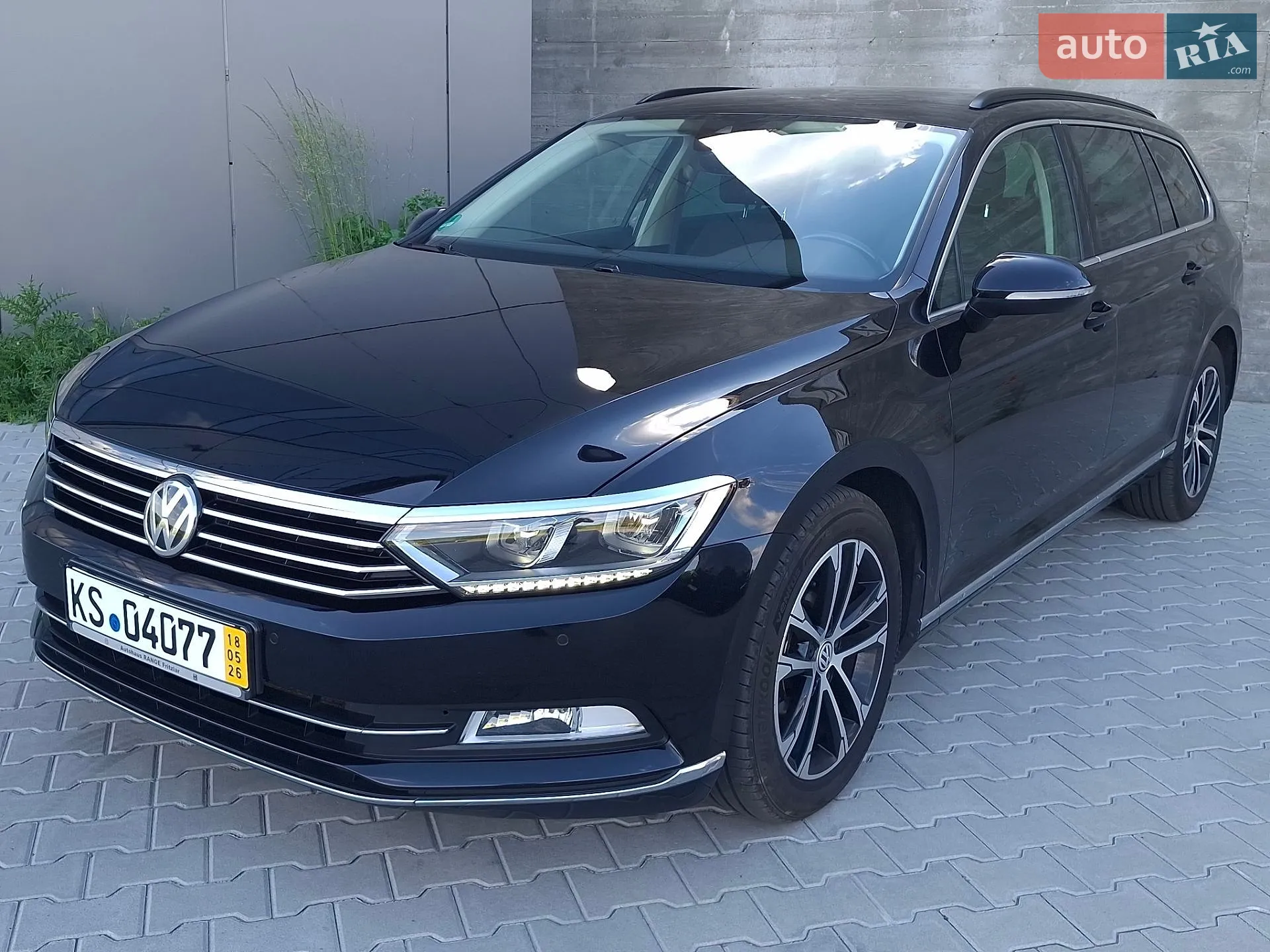 2018 Volkswagen Passat - фото 1