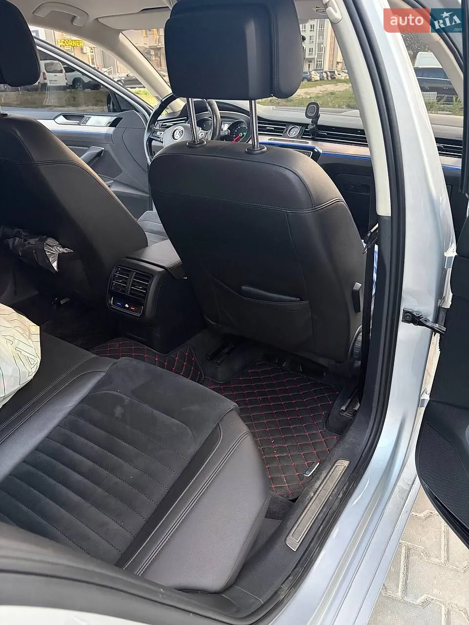 2016 Volkswagen Passat - мініатюра 3