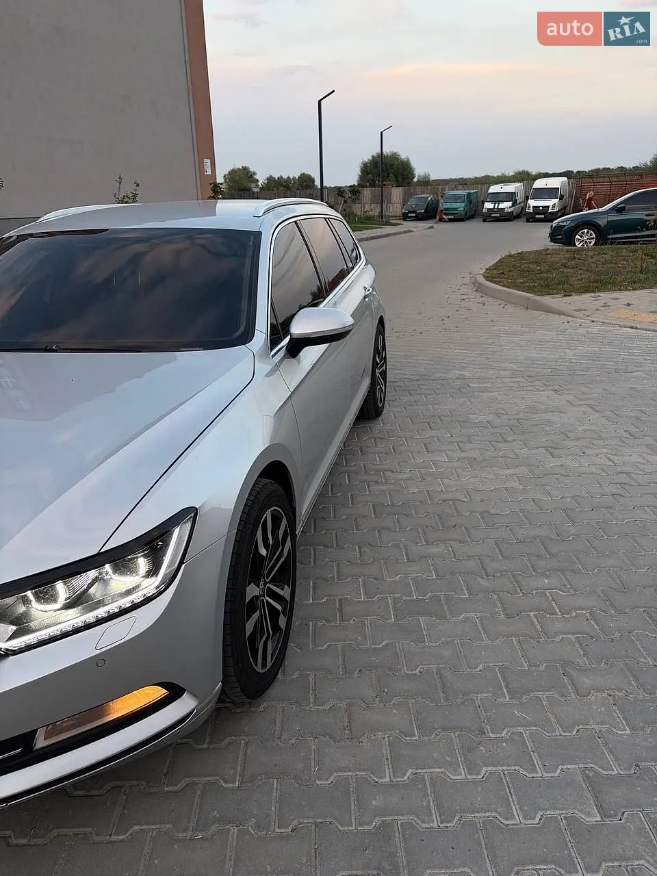 2016 Volkswagen Passat - мініатюра 15