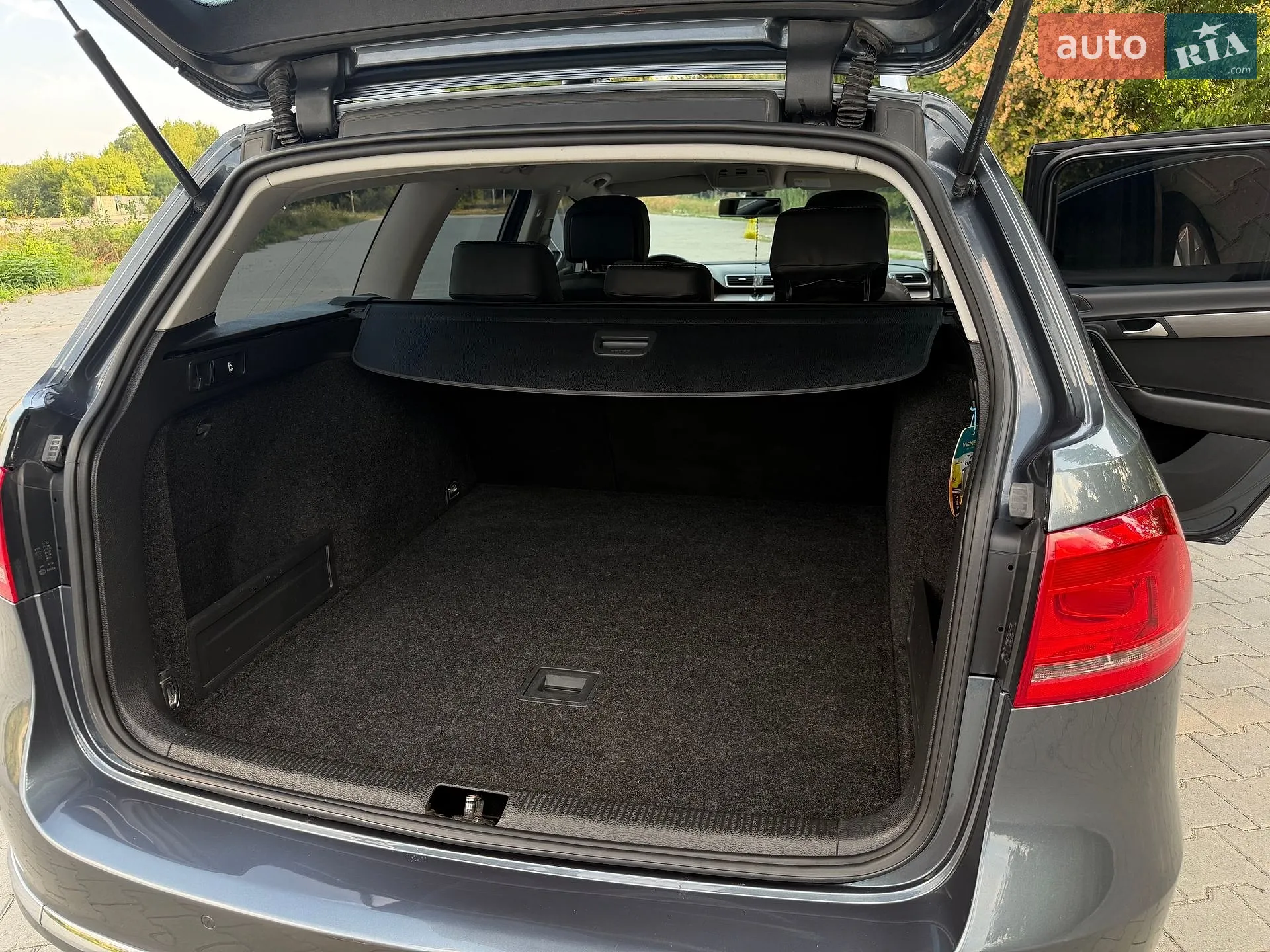 2012 Volkswagen Passat - мініатюра 12