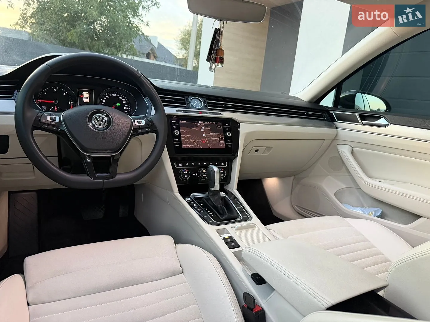 2017 Volkswagen Passat - мініатюра 47
