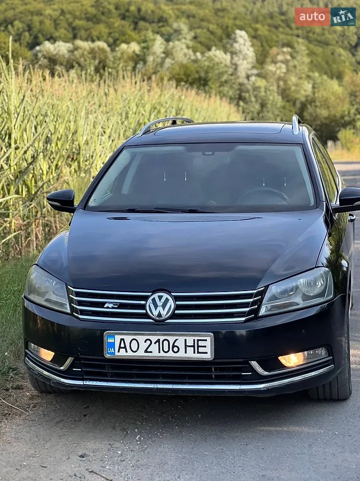 2011 Volkswagen Passat - мініатюра 9