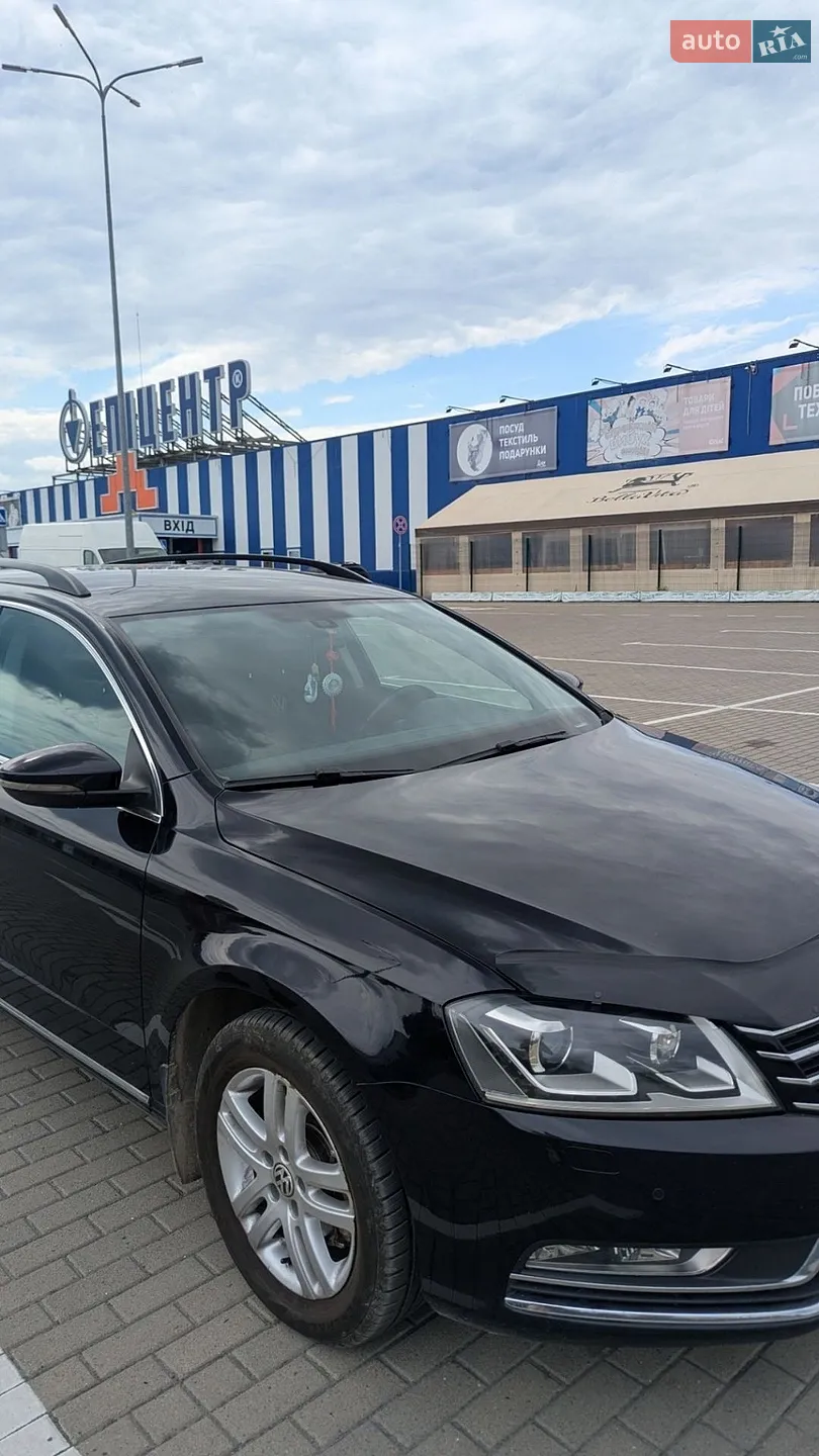 2011 Volkswagen Passat - мініатюра 16