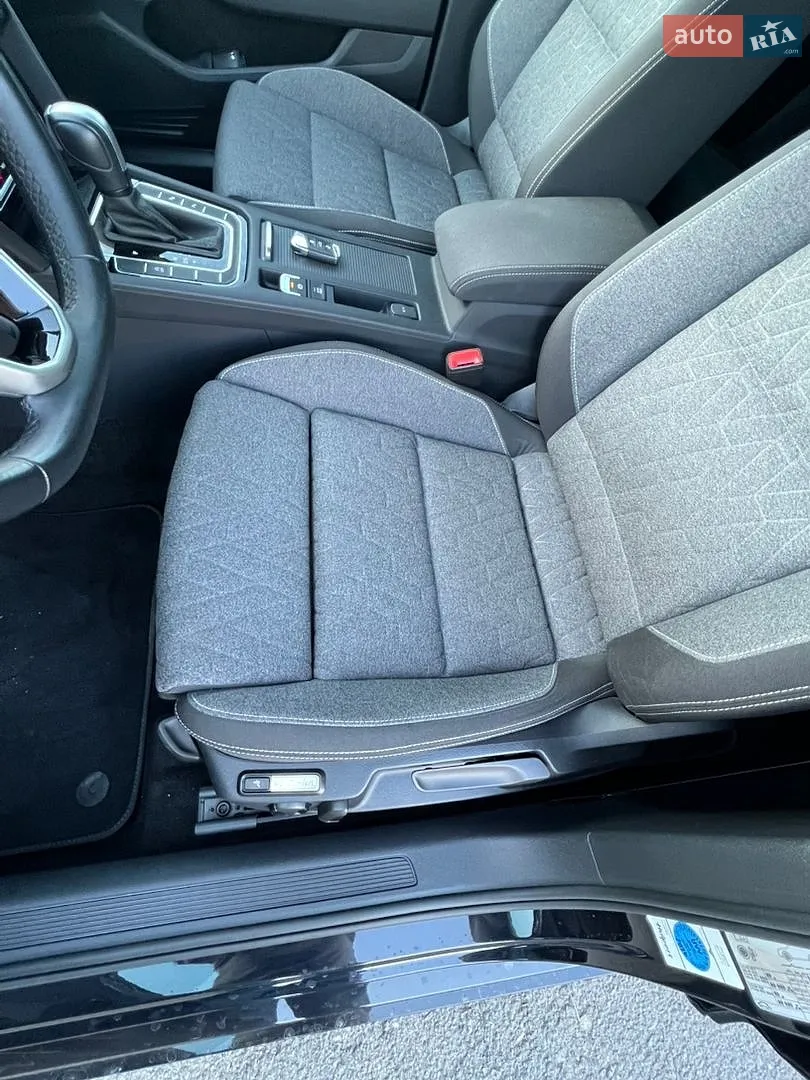 2022 Volkswagen Passat - мініатюра 25