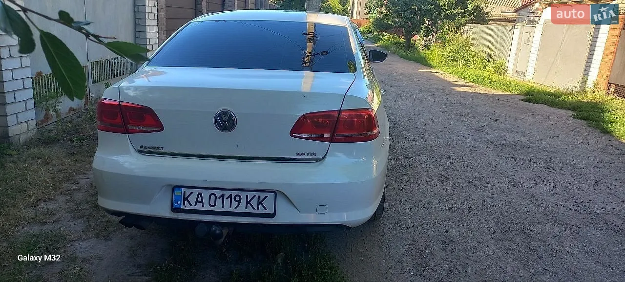 2013 Volkswagen Passat - мініатюра 3