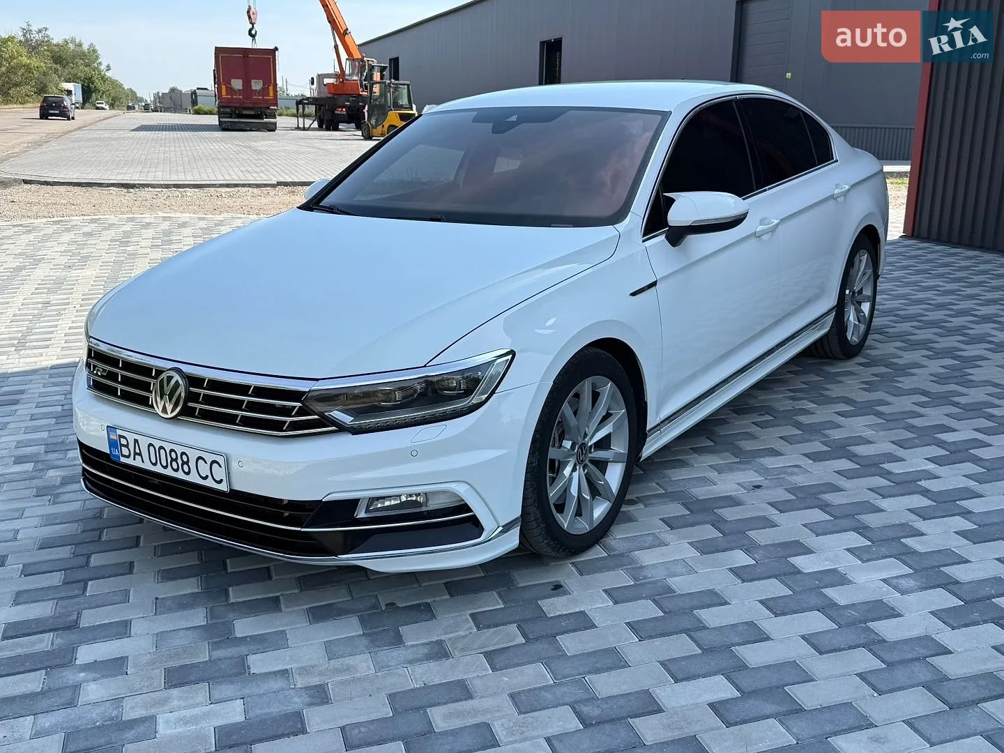 2016 Volkswagen Passat - мініатюра 2
