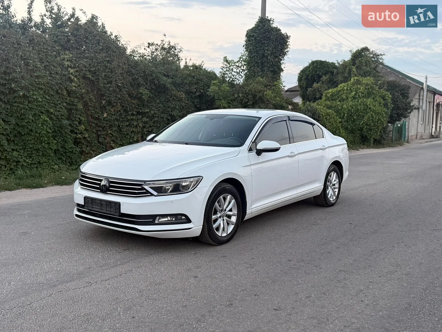 2015 Volkswagen Passat - фото 1