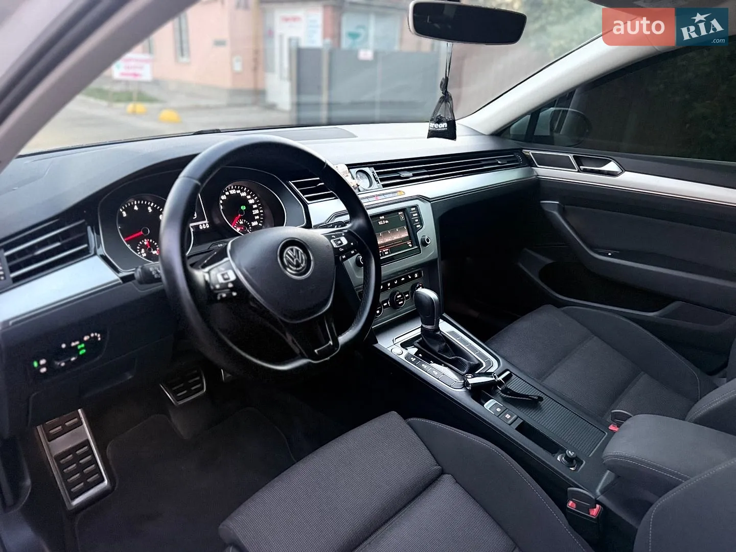 2015 Volkswagen Passat - мініатюра 25