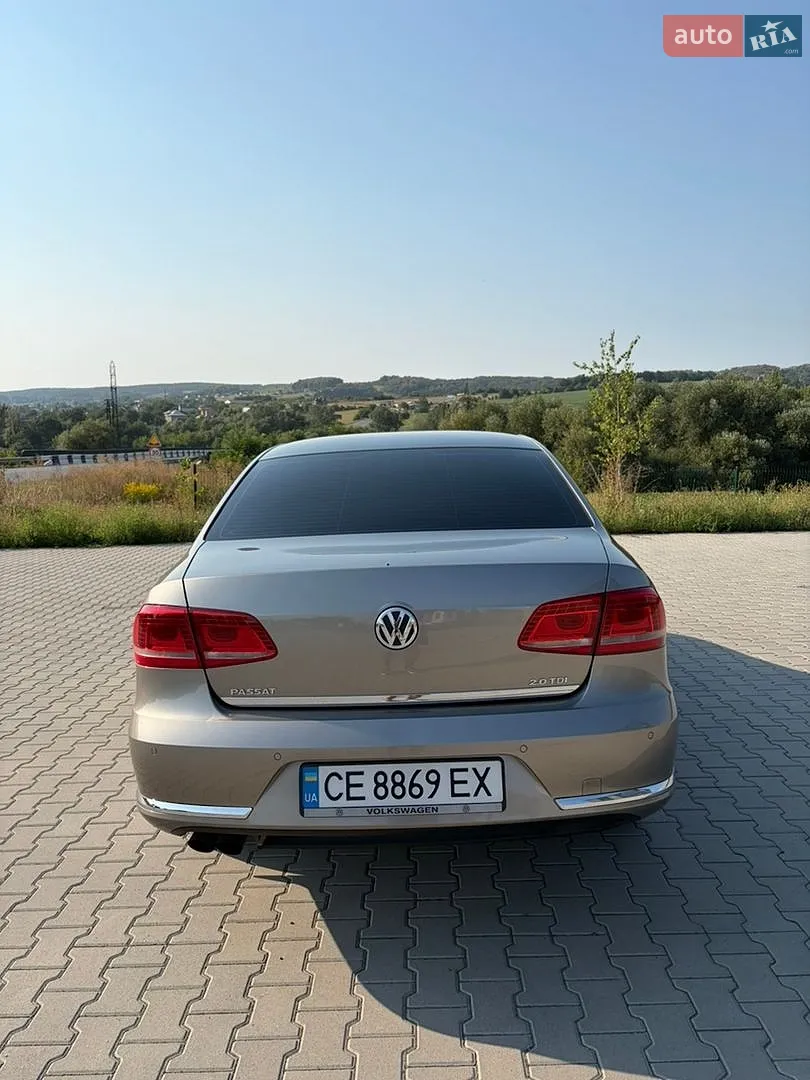 2012 Volkswagen Passat - мініатюра 3