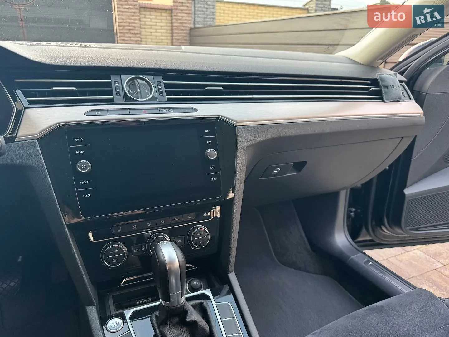 2018 Volkswagen Passat - мініатюра 19